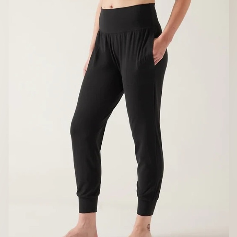 Athleta Women's Black Joggers